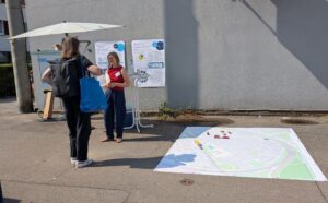 Mehr über den Artikel erfahren DiTEnS informiert vor Ort in der Winterhalde (Stuttgart-Bad Cannstatt)